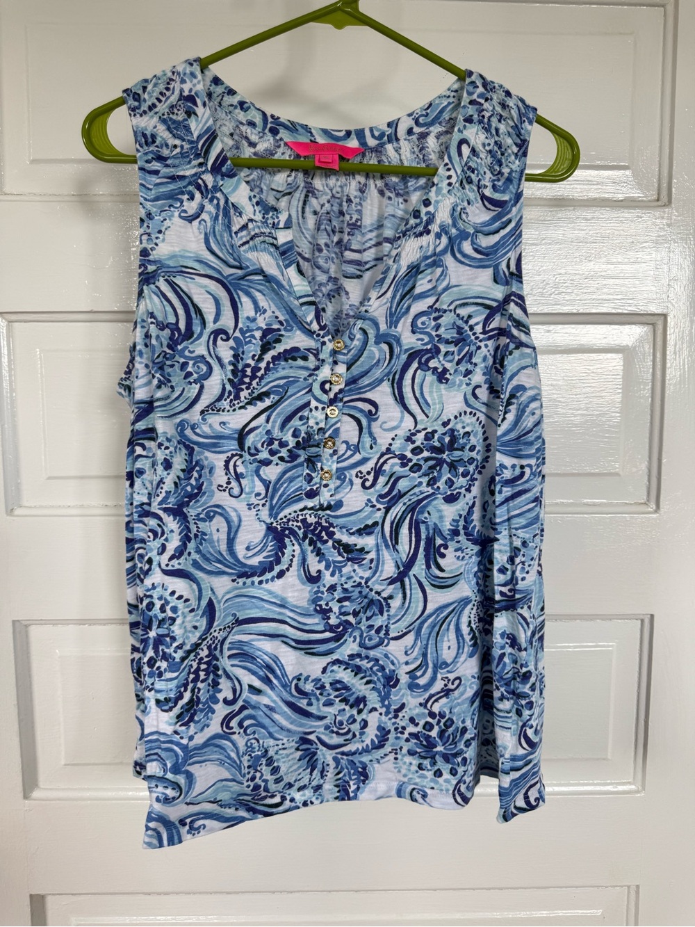 Lilly Pulitzer Blue and Aqua Swirl Sleeveless Henley Tank